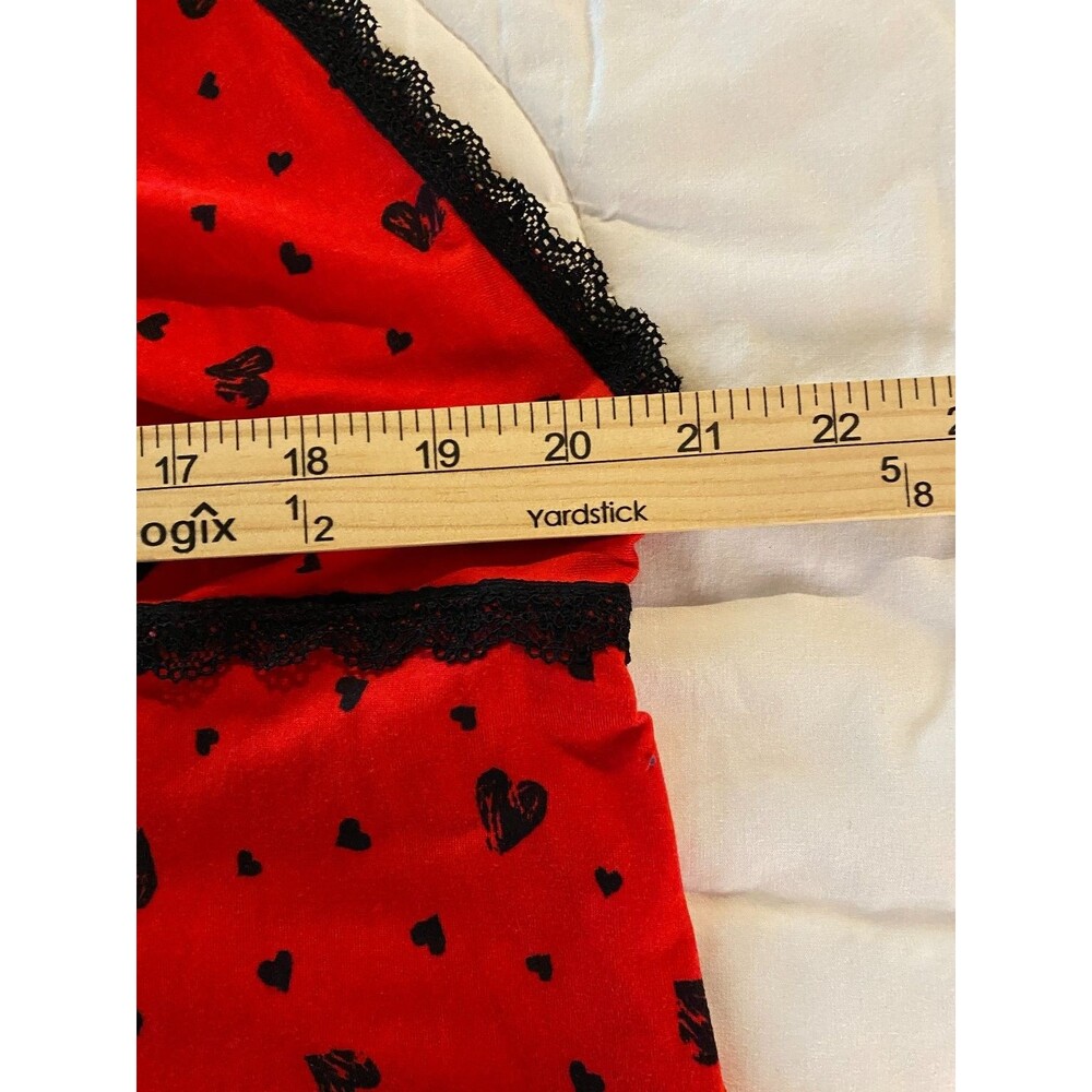 Secret Treasures Sleepwear Women's Plus Sz 2X Red Heart Print Black Lace Trim - Picture 10 of 11